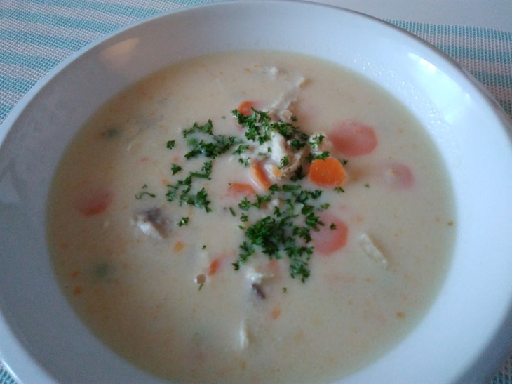 kuřecí krémová polévka 2